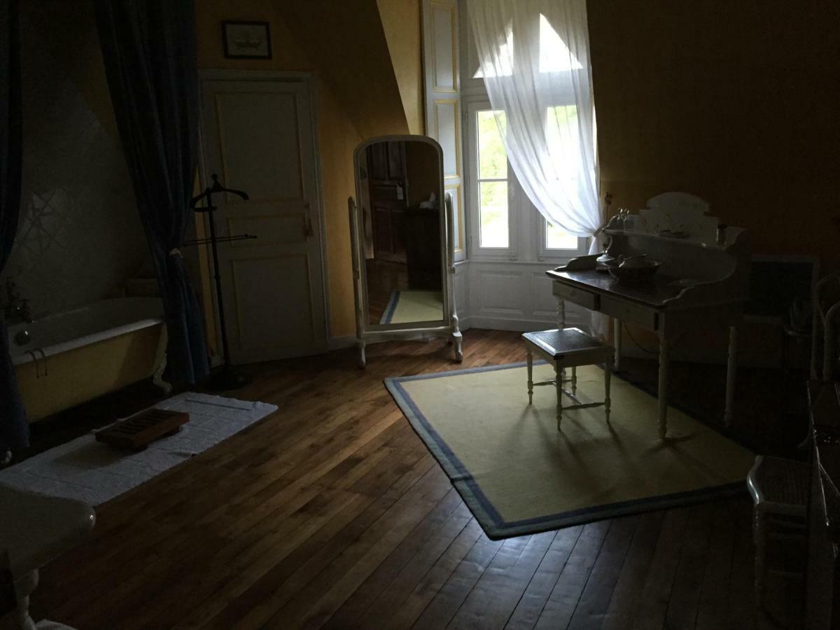 Montreuil-sur-Maine Manoir De La Chouanniere 빌라 외부 사진